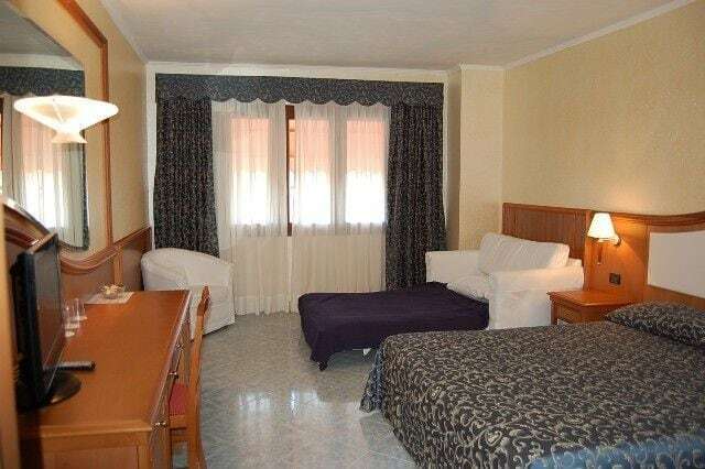 Hotel Centrale Sabaudia Ngoại thất bức ảnh